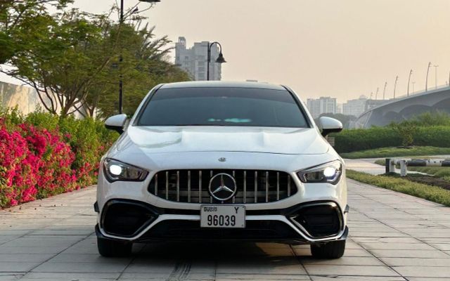 Mercedes-Benz CLA250 - image 3