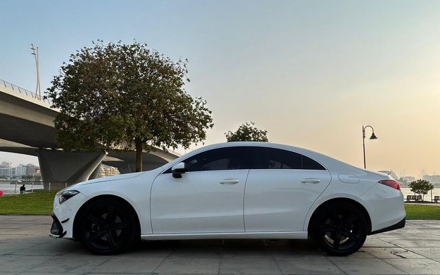 Mercedes-Benz CLA250 - image 2