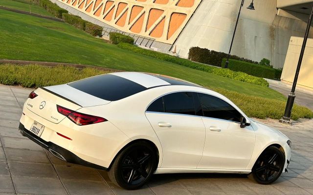 Mercedes-Benz CLA250 - image 4