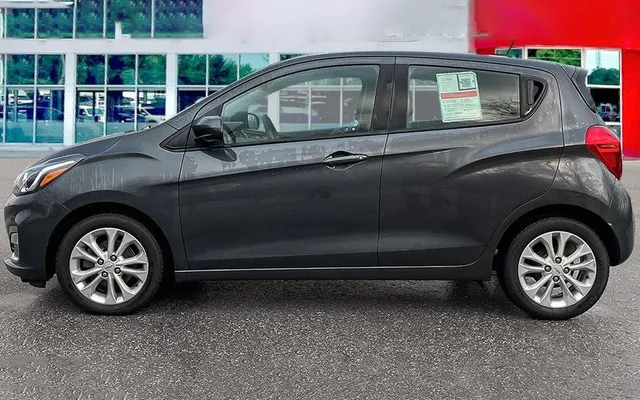 CHEVROLET SPARK - image 2