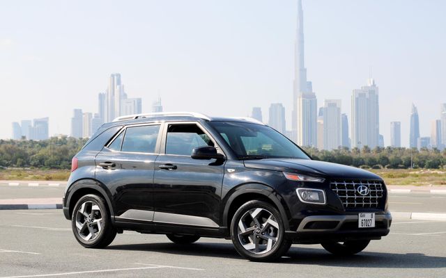 Hyundai Venue - image 1