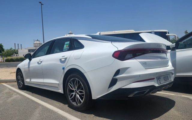 KIA K5 - image 3