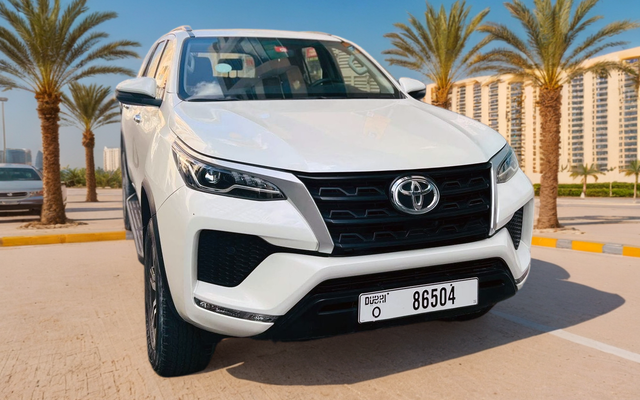 TOYOTA FORTUNER - image 1