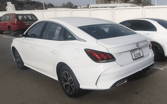 MG GT - image 3