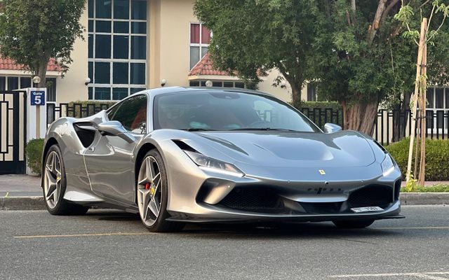 FERRARI F8 TRIBUTO - image 3