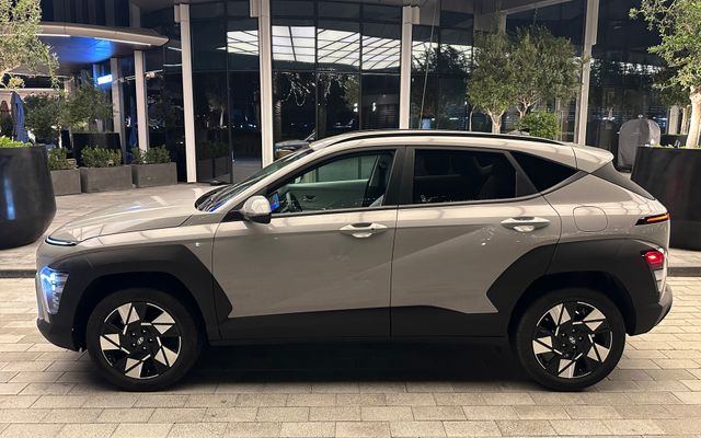 Hyundai Kona 2024 - image 2