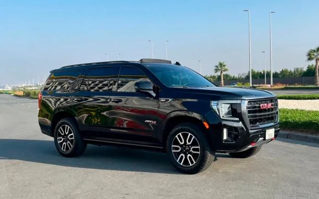 GMC Yukon - image 2