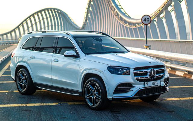 Mercedes GLS 580 - image 1