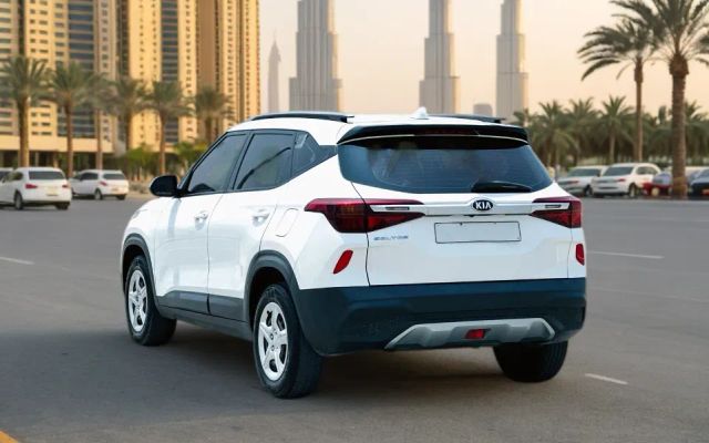 Kia Seltos - image 3