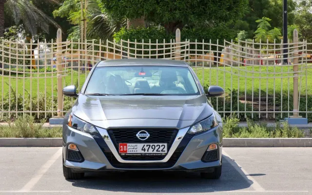 Nissan Altima STD - image 3