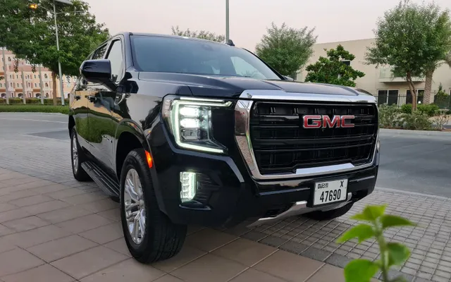 GMC YUKON - image 1