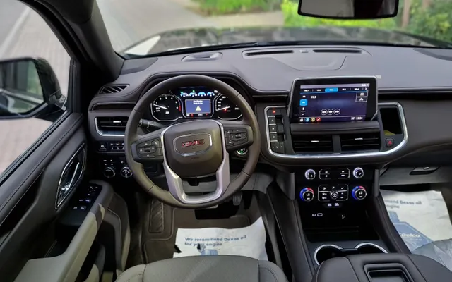 GMC YUKON - image 4