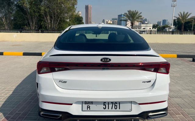Kia K5 - image 4