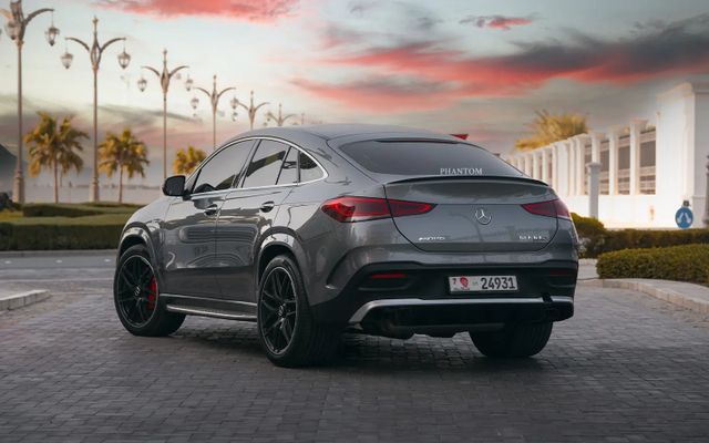MERCEDES GLE63s - image 4