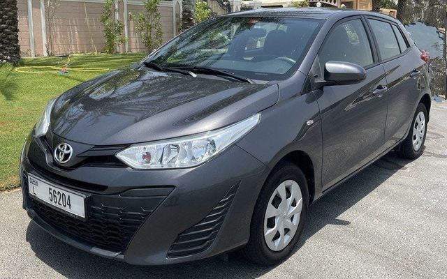 TOYOTA YARIS - image 1