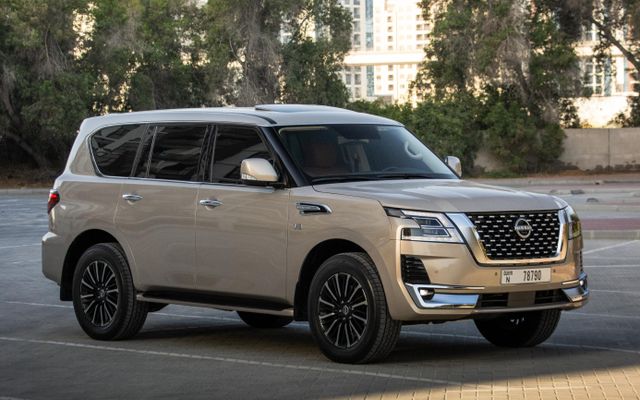 Nissan Patrol - image 4