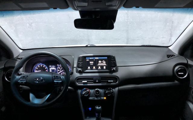 HYUNDAI KONA - image 4