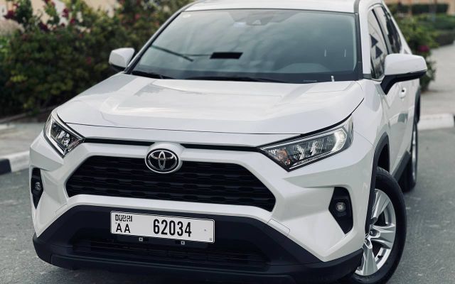TOYOTA RAV4 - image 1