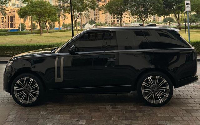 RANGE ROVER HSE 2023 - image 2