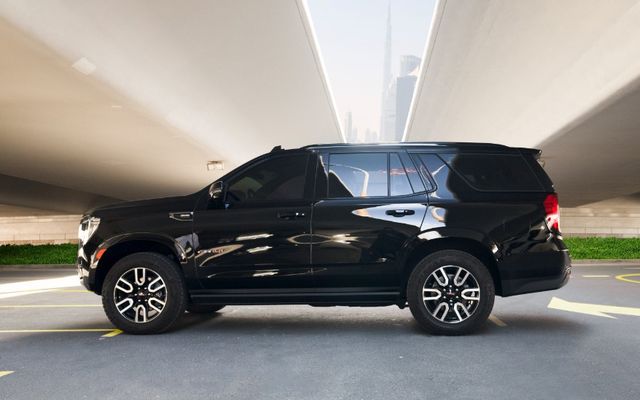 GMC YUKON AT4 - image 3