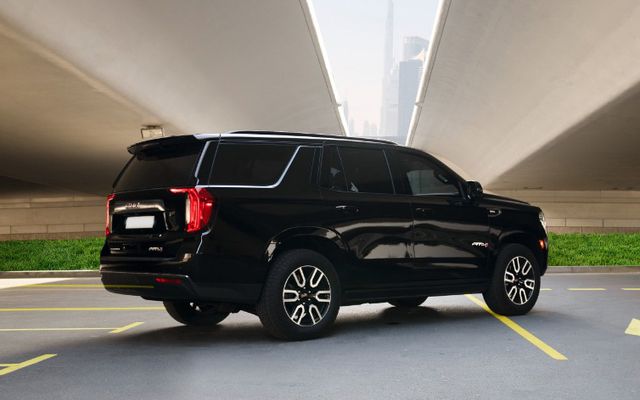 GMC YUKON AT4 - image 4