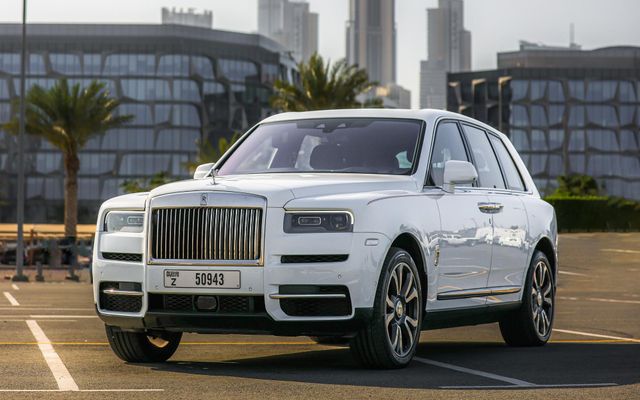 Rolls Royce Cullinan - image 1