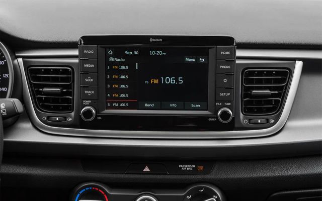 Kia Rio - image 4