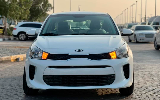 Kia Rio - image 1