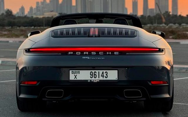 PORSCHE 911 CABRIO 2025 - image 2