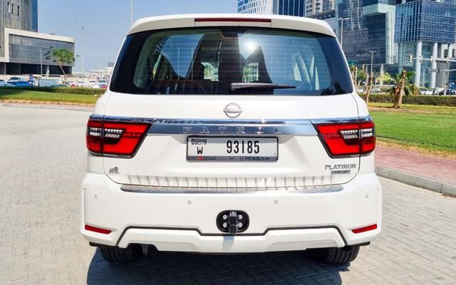 Nissan Patrol LE - image 4