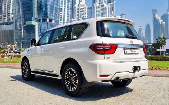 Nissan Patrol LE - image 3