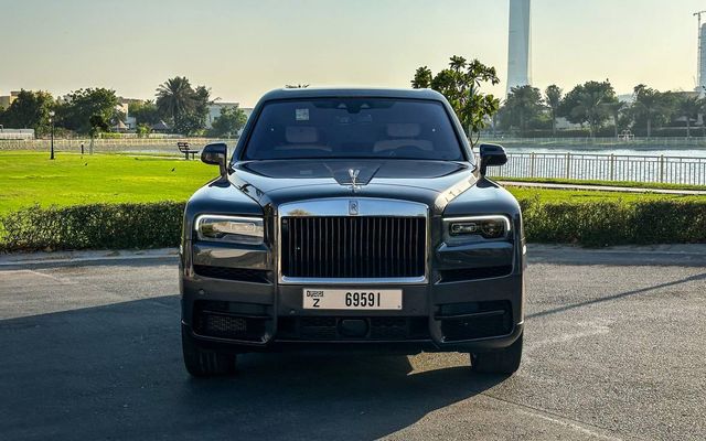 Rolls Royce Cullinan - image 3
