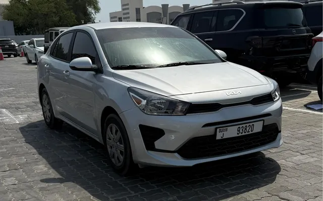 Kia Rio - image 1