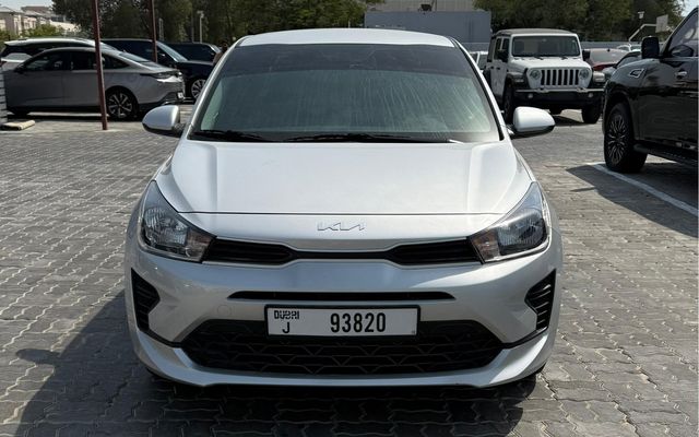 Kia Rio - image 3