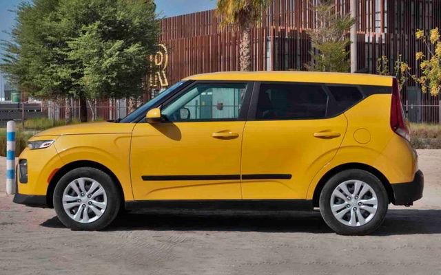 KIA SOUL - image 2