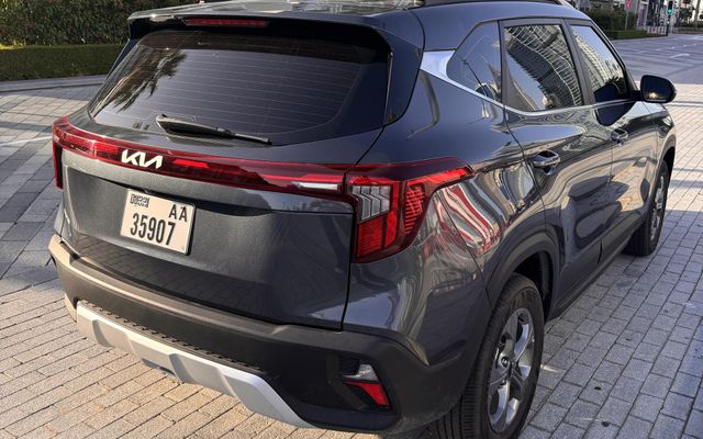KIA SELTOS - image 4