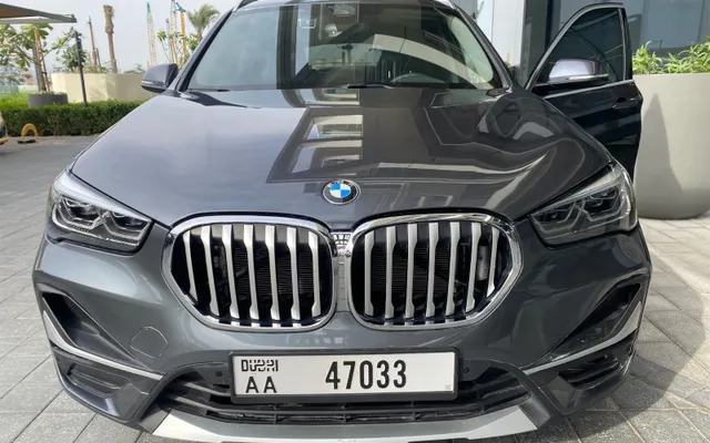 BMW X1 - image 1