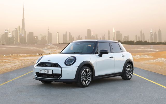 Mini Cooper - image 1