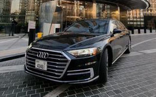 AUDI A8 - image 1