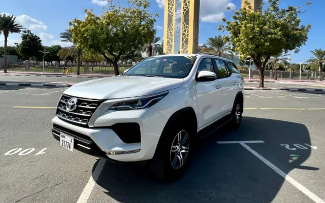 TOYOTA FORTUNER - image 1