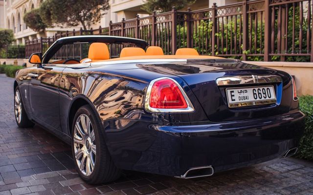 Rolls Royce dawn - image 3
