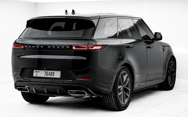 RANGE ROVER SPORT DYNAMIC - image 4