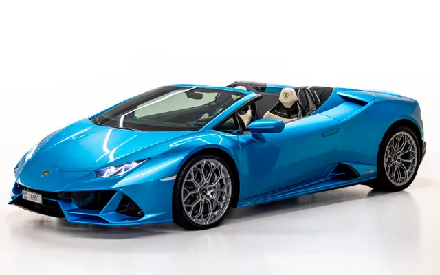Lamborghini Huracan Spyder - image 1
