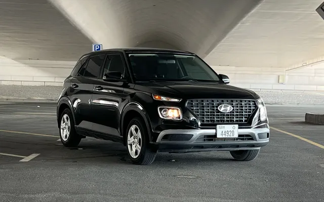 Hyundai Venue - image 4