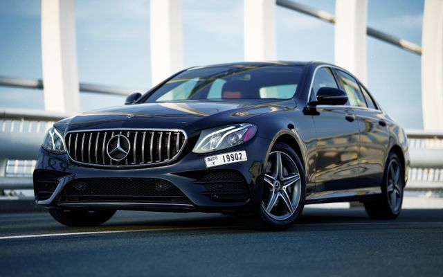 Mercedes E350 - image 1
