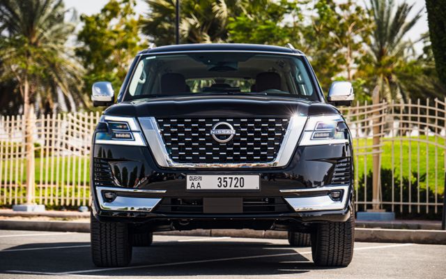 Nissan Patrol SE Platinum - image 3