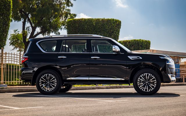 Nissan Patrol SE Platinum - image 2
