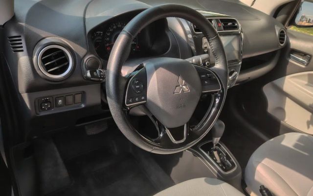 MITSUBISHI ATTRAGE - image 4