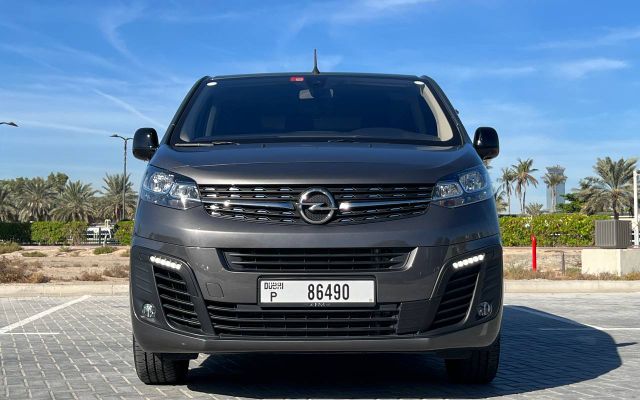 Opel Zafira - image 3