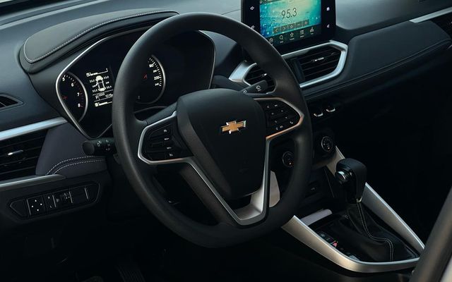 CHEVROLET CAPTIVA - image 3